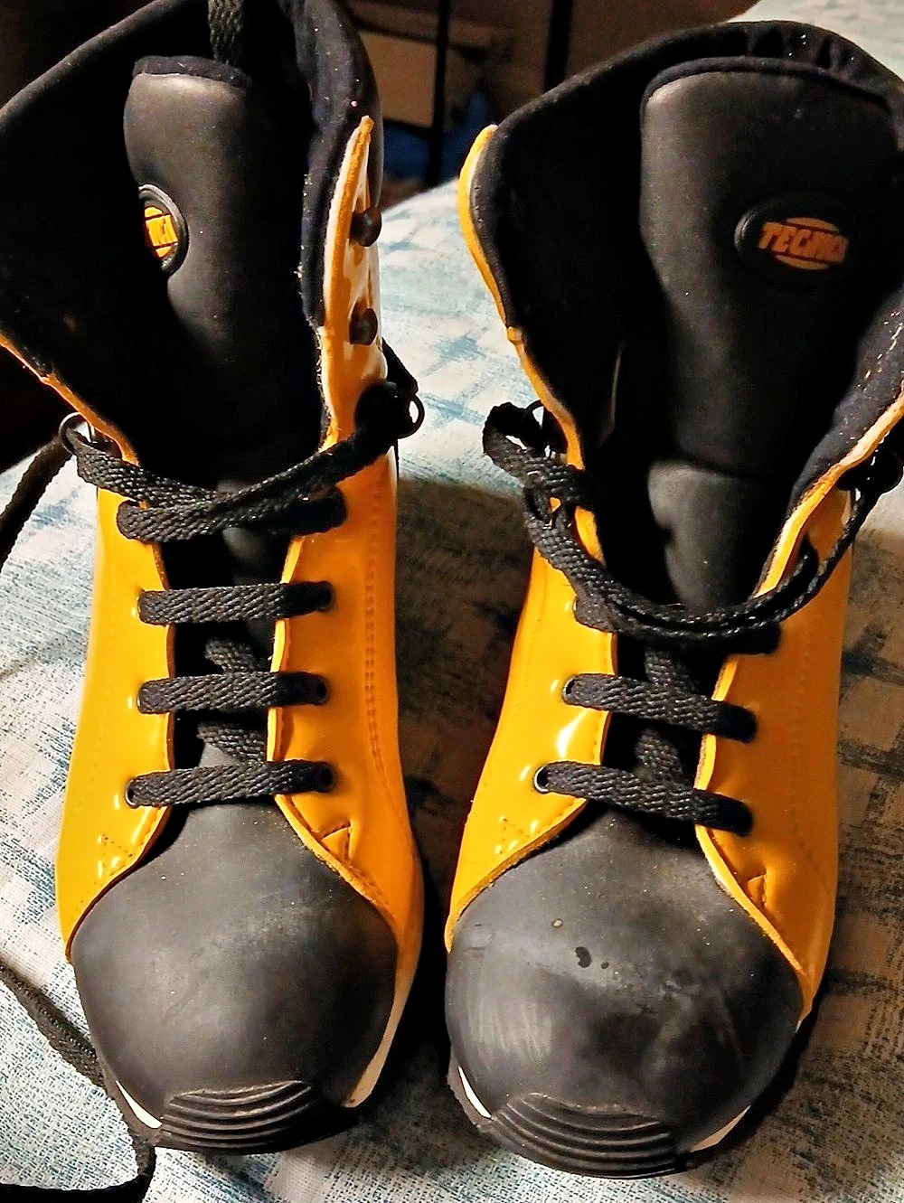 Davos Yellow & Black Boots US 6 5 Made In Italy